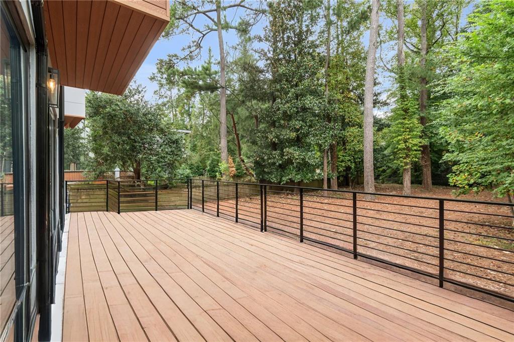 1653 Wayland Circle Northeast Brookhaven, GA 30319 - Photo 11 of 40