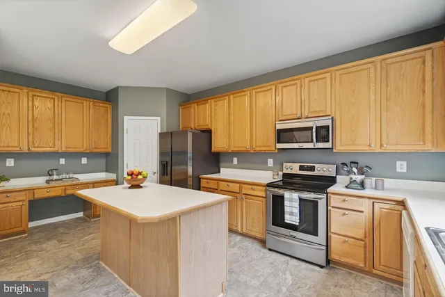 $2,850 | 3004 Vidalia Court, Dumfries, VA 22026