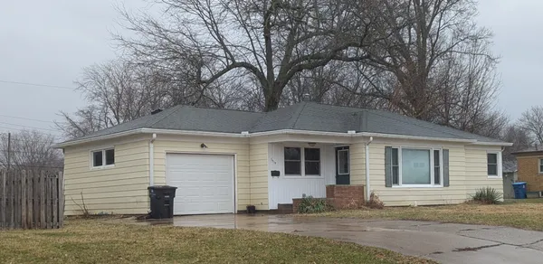 a view of a white house