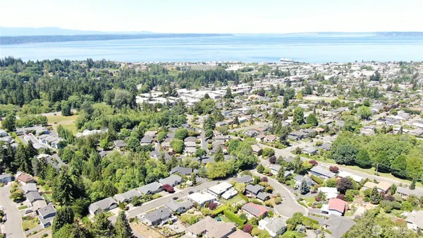 $1,200,000 | 1254 8th Avenue South, Edmonds, WA 98020