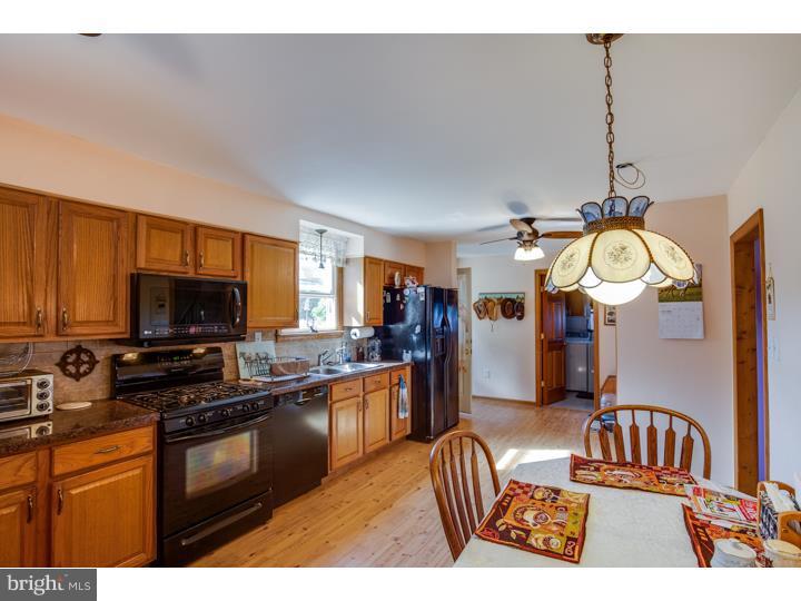 63 Brandywine Road Pemberton, NJ 08068 - Photo 6 of 21 Kitchen