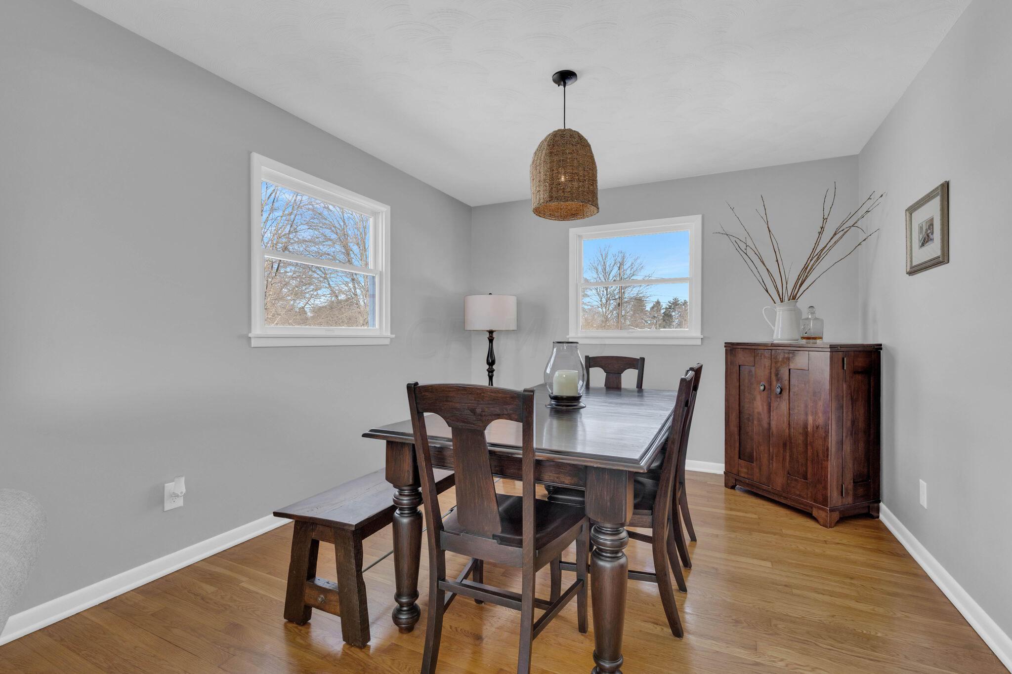 232 Derby Downs Road Newark, OH 43055 - Photo 6 of 28 Dining Room