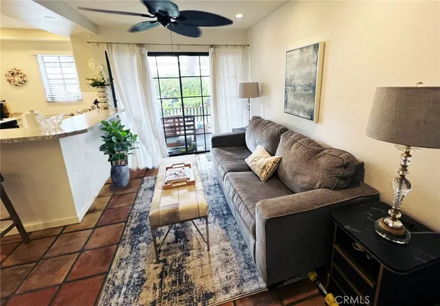 $399,000 | 1046 Calle Del Cerro, Unit 411, San Clemente, CA 92672