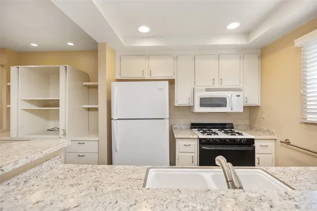 $399,000 | 1046 Calle Del Cerro, Unit 411, San Clemente, CA 92672