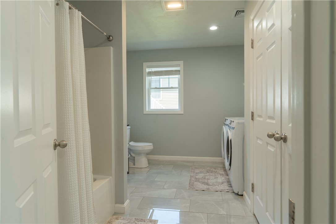 230 Manila Avenue Woonsocket, RI 02895 - Photo 20 of 24