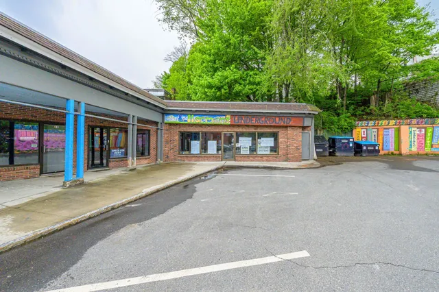 $1,150,000 | 69-71 Elliot Street, Brattleboro, VT 05301