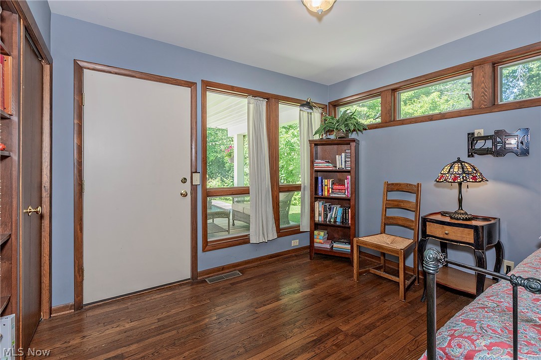 15880 Laurel Road Chagrin Falls, OH 44022 - Photo 19 of 28