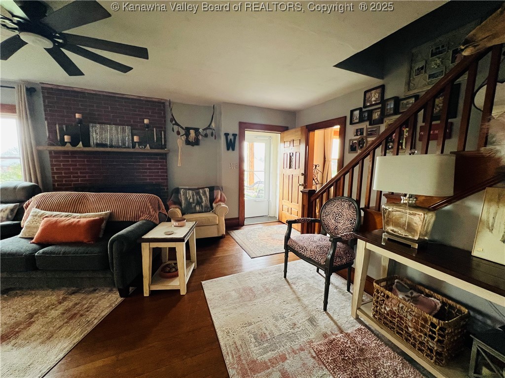 9039 Point Pleasant Road Millwood, WV 25262 - Photo 11 of 42 Gallery Image 11