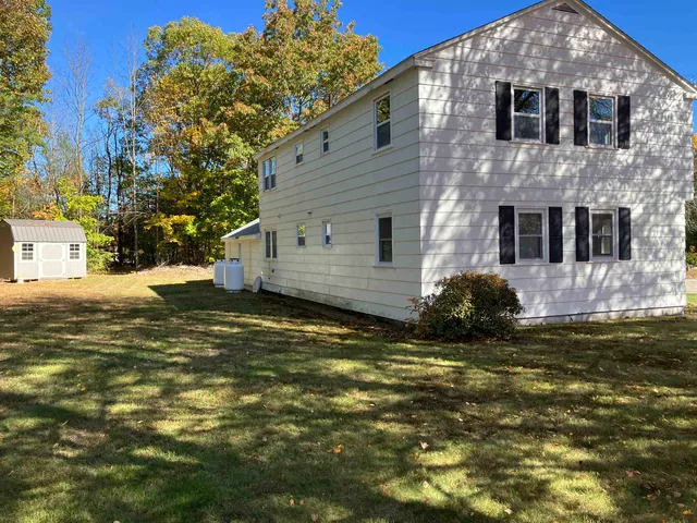 $2,250 | 6 Willowbrook Drive, Rochester, NH 03867