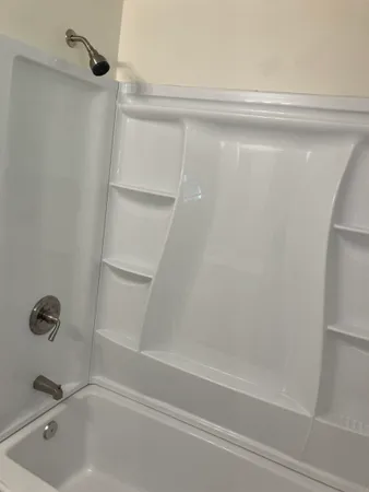 $2,250 | 6 Willowbrook Drive, Rochester, NH 03867