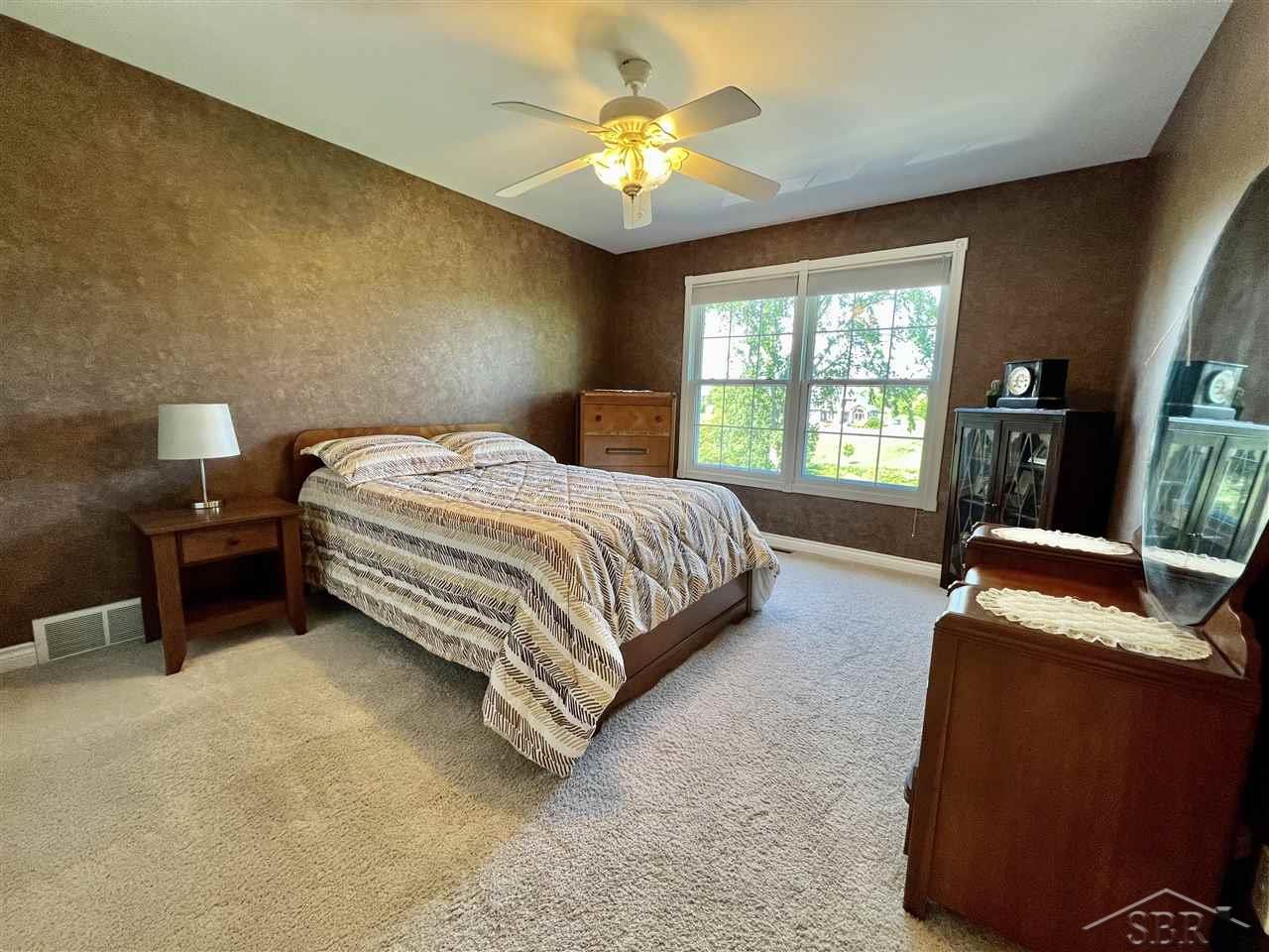 4106 Lone Road Freeland, MI 48623 - Photo 23 of 44 50079574-22.JPG