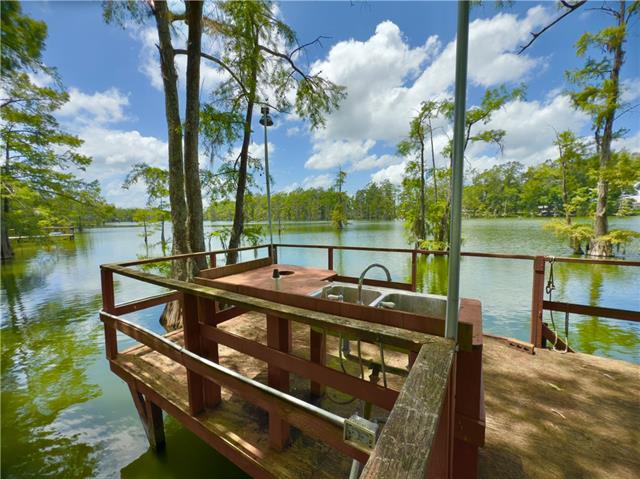 450 Woolen Lake Road Columbia, LA 71418 - Photo 2 of 23
