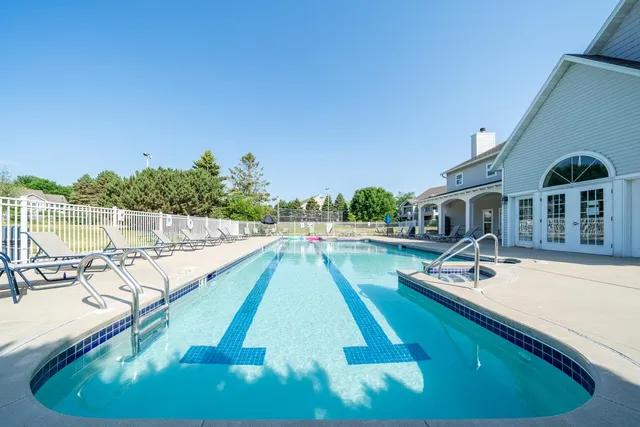 $180,000 | 7201 Flagship Drive, Unit 8, Madison, WI 53719