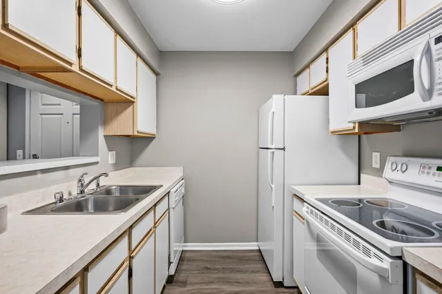 $180,000 | 7201 Flagship Drive, Unit 8, Madison, WI 53719