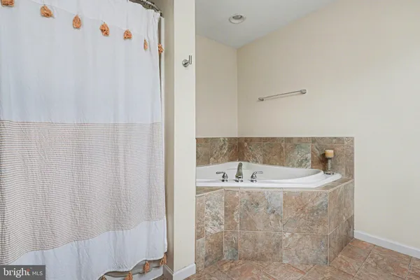 $399,000 | 1804 Vista Drive, Mechanicsburg, PA 17055