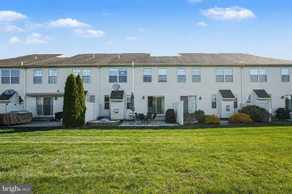 $399,000 | 1804 Vista Drive, Mechanicsburg, PA 17055