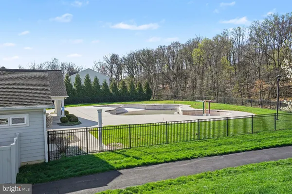 $399,000 | 1804 Vista Drive, Mechanicsburg, PA 17055