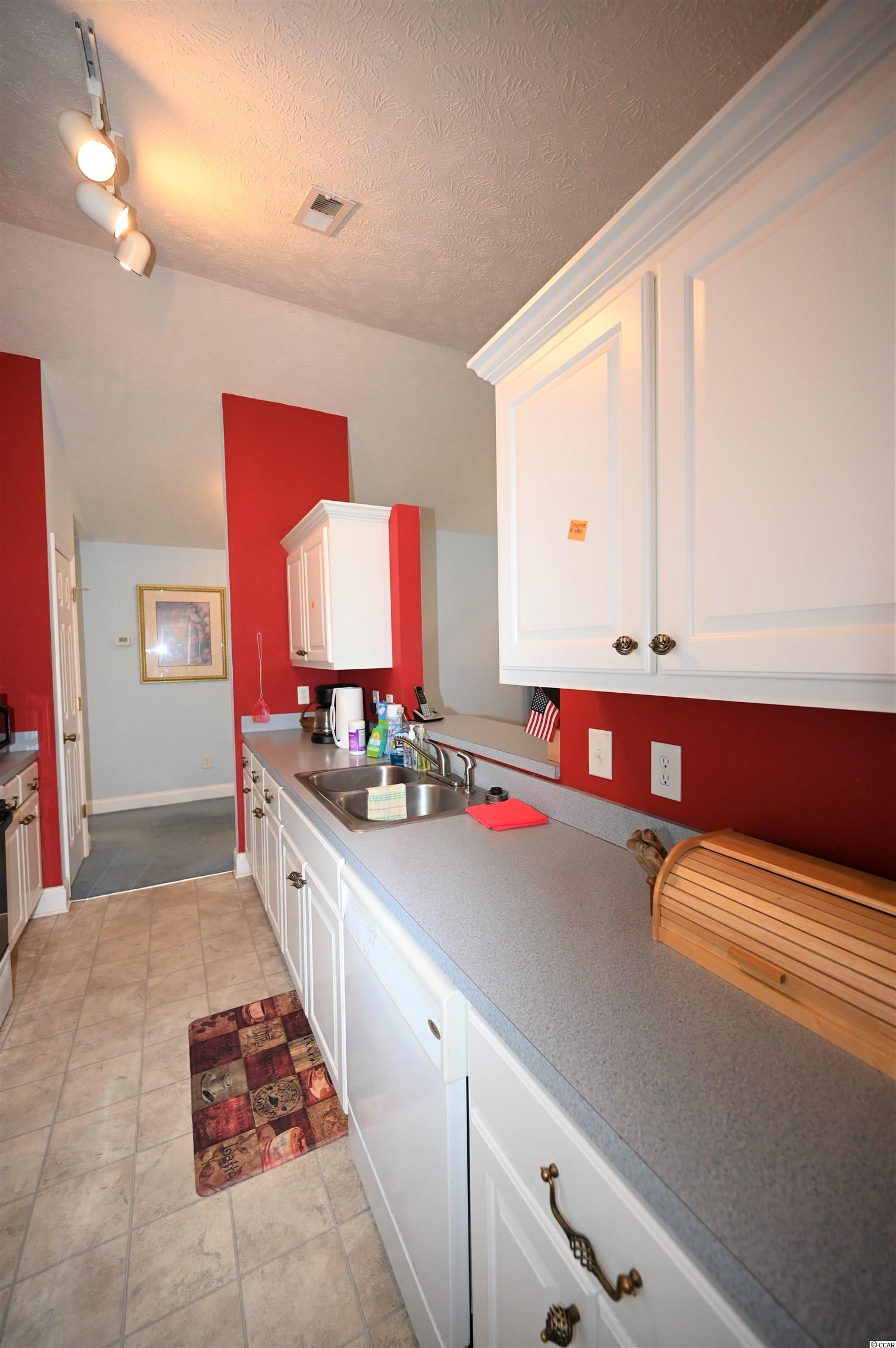 1127 Crocus Lane Conway, SC 29527 - Photo 10 of 27 Gallery Image 10