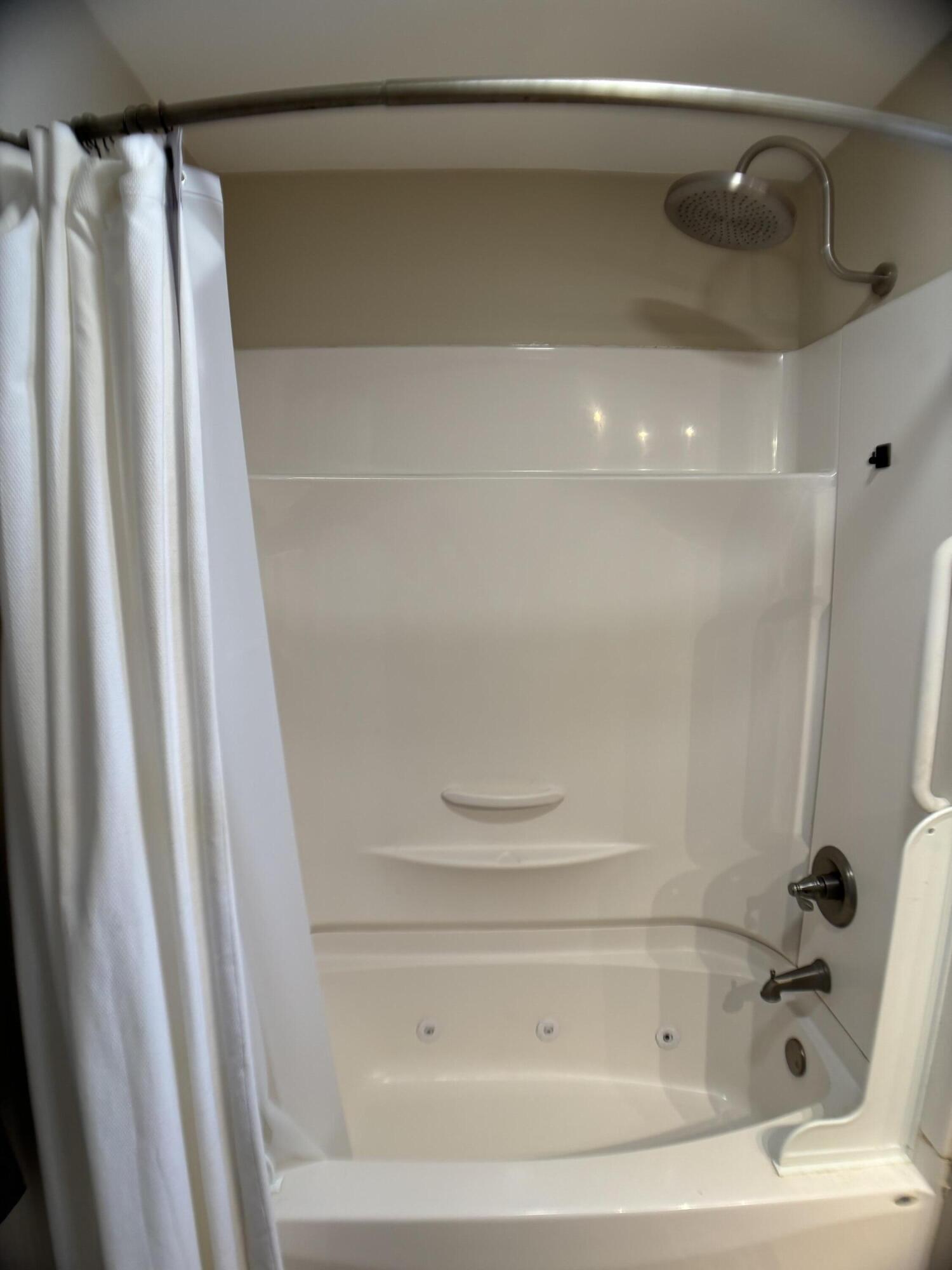 1885 Loganberry Lane Crown Point, IN 46307 - Photo 17 of 39 1500x2000