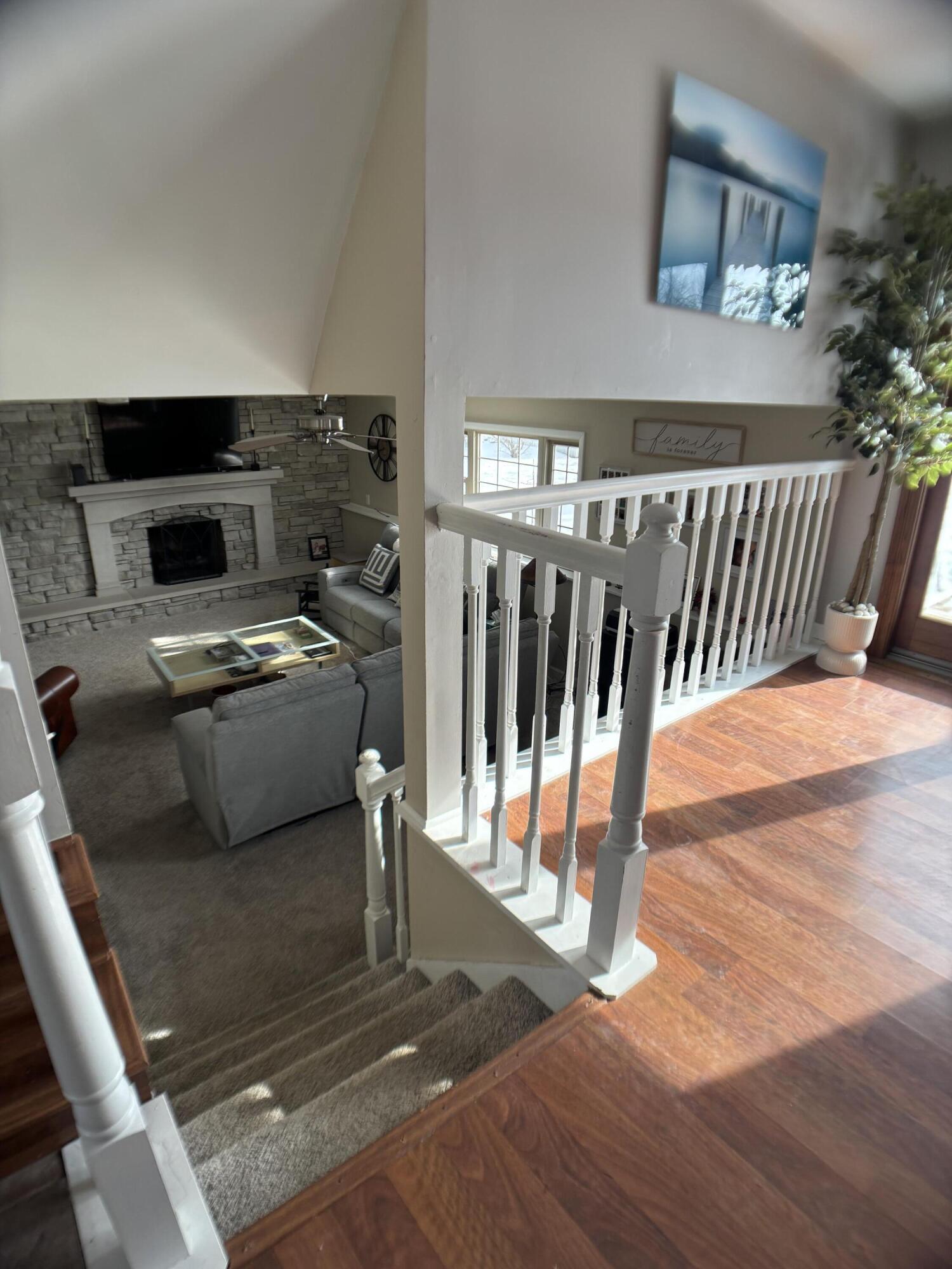 1885 Loganberry Lane Crown Point, IN 46307 - Photo 24 of 39 1500x2000