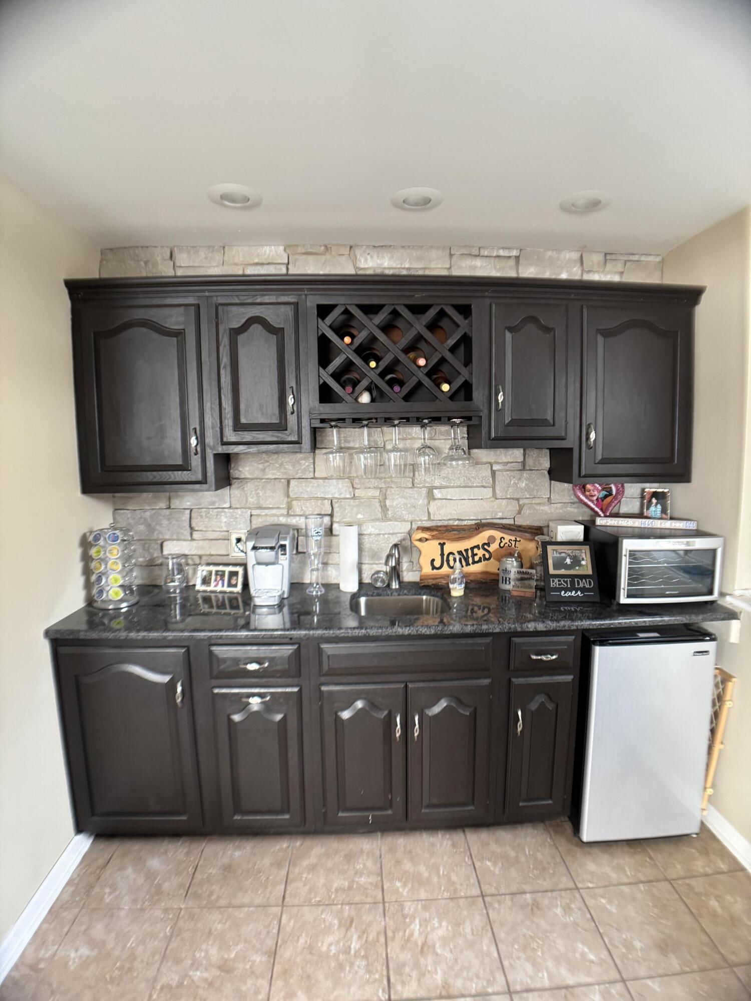 1885 Loganberry Lane Crown Point, IN 46307 - Photo 28 of 39 1500x2000