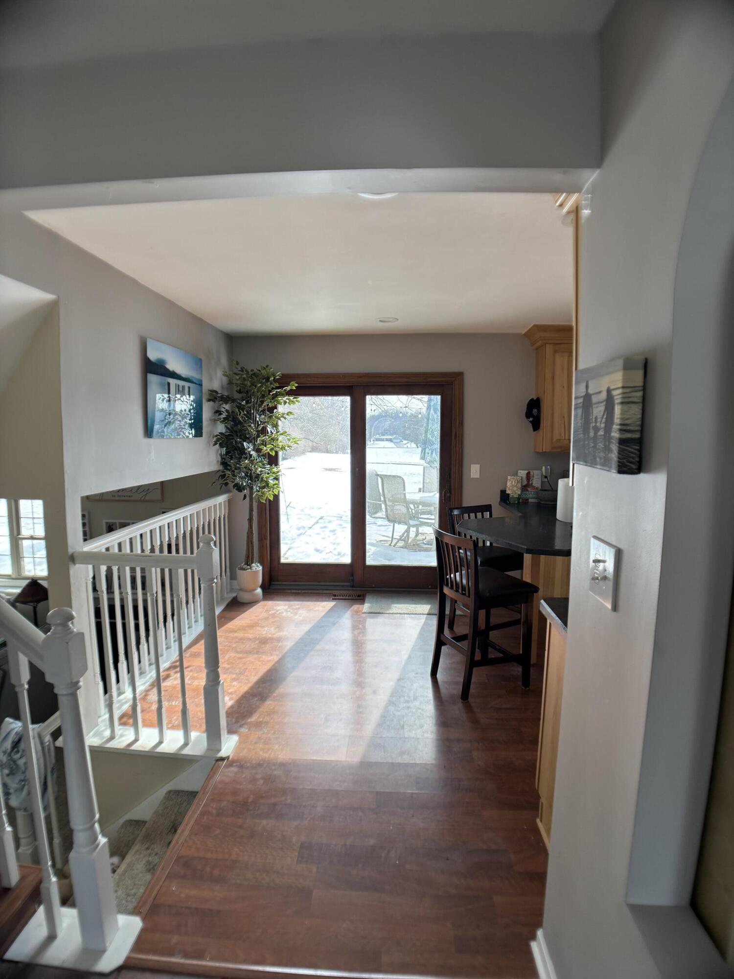 1885 Loganberry Lane Crown Point, IN 46307 - Photo 10 of 39 1500x2000