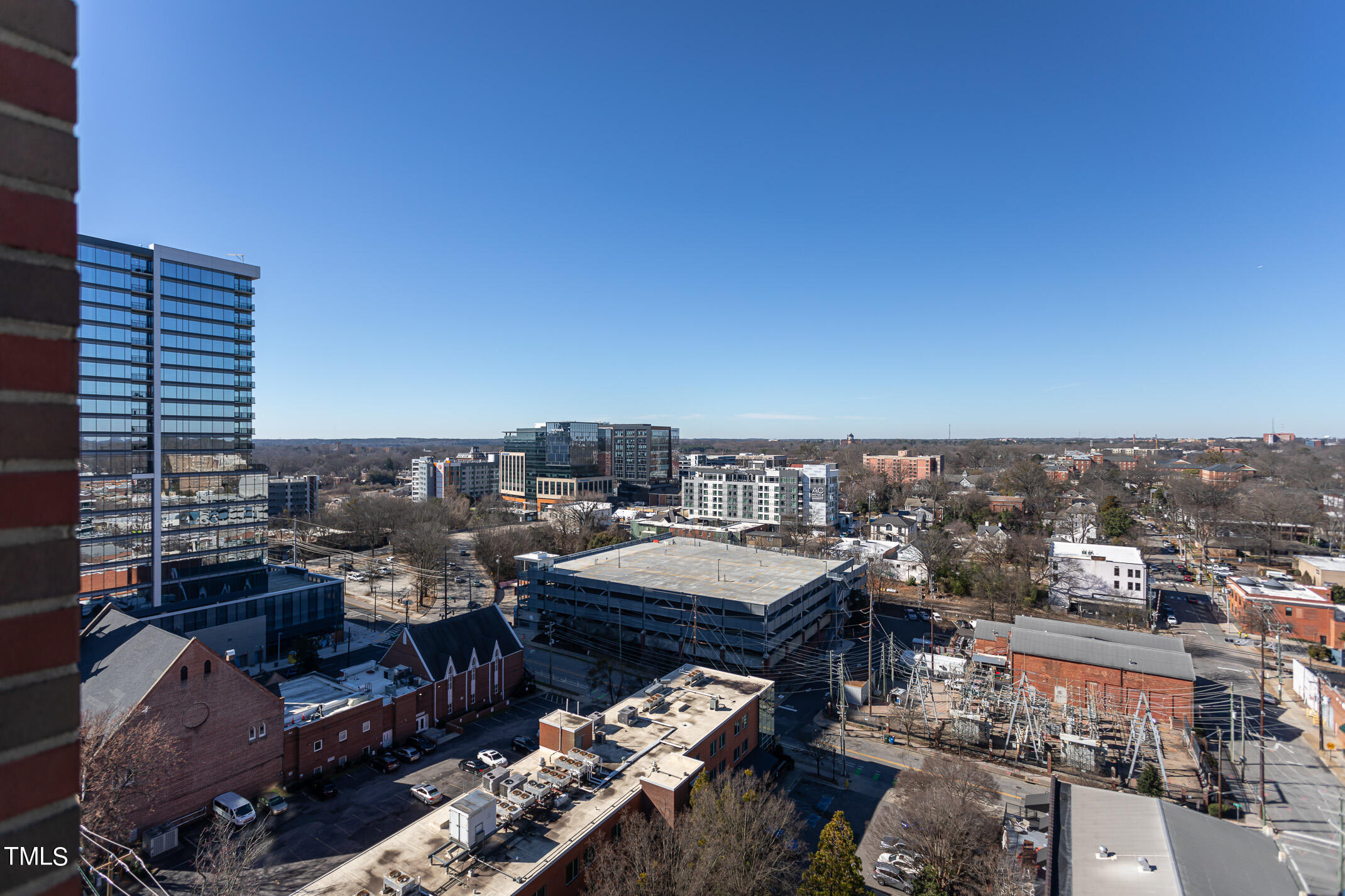 122 North Harrington Street, Unit 1075 Raleigh, NC 27603 - Photo 31 of 38 a view of a city