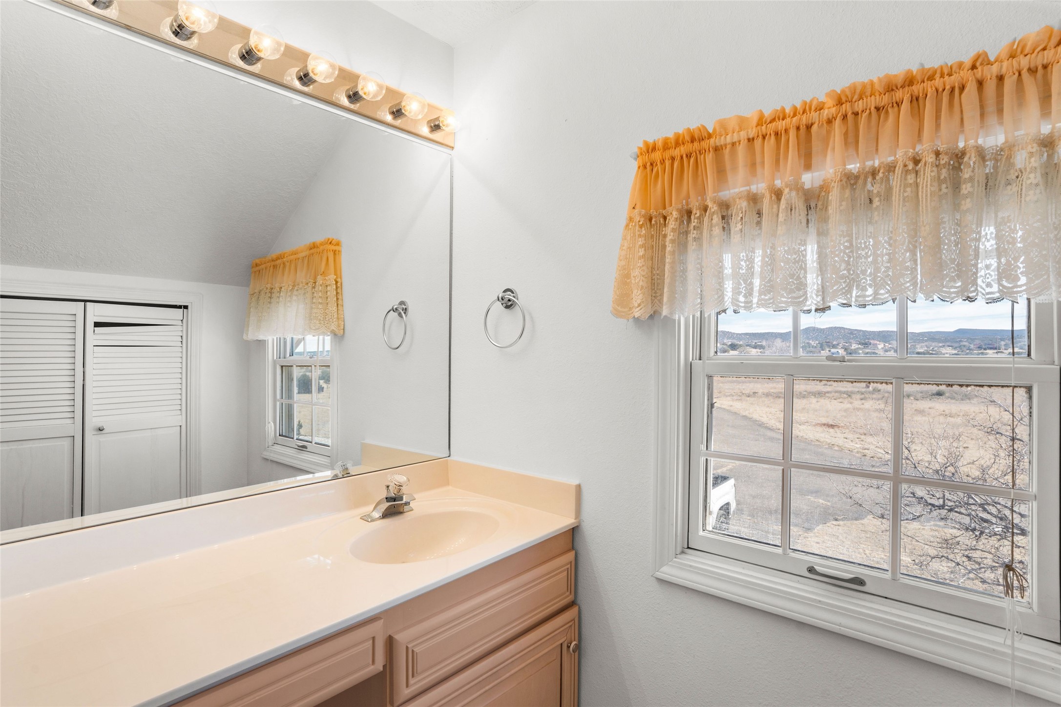 9 Jacinto Road Santa Fe, NM 87508 - Photo 34 of 38