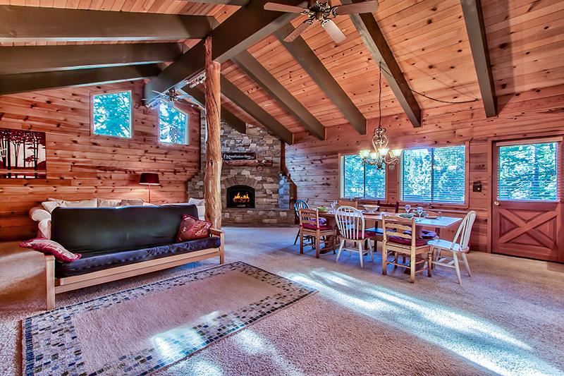 11719 Kitzbuhel Road Truckee, CA 96161 - Photo 2 of 14 Gallery Image 2