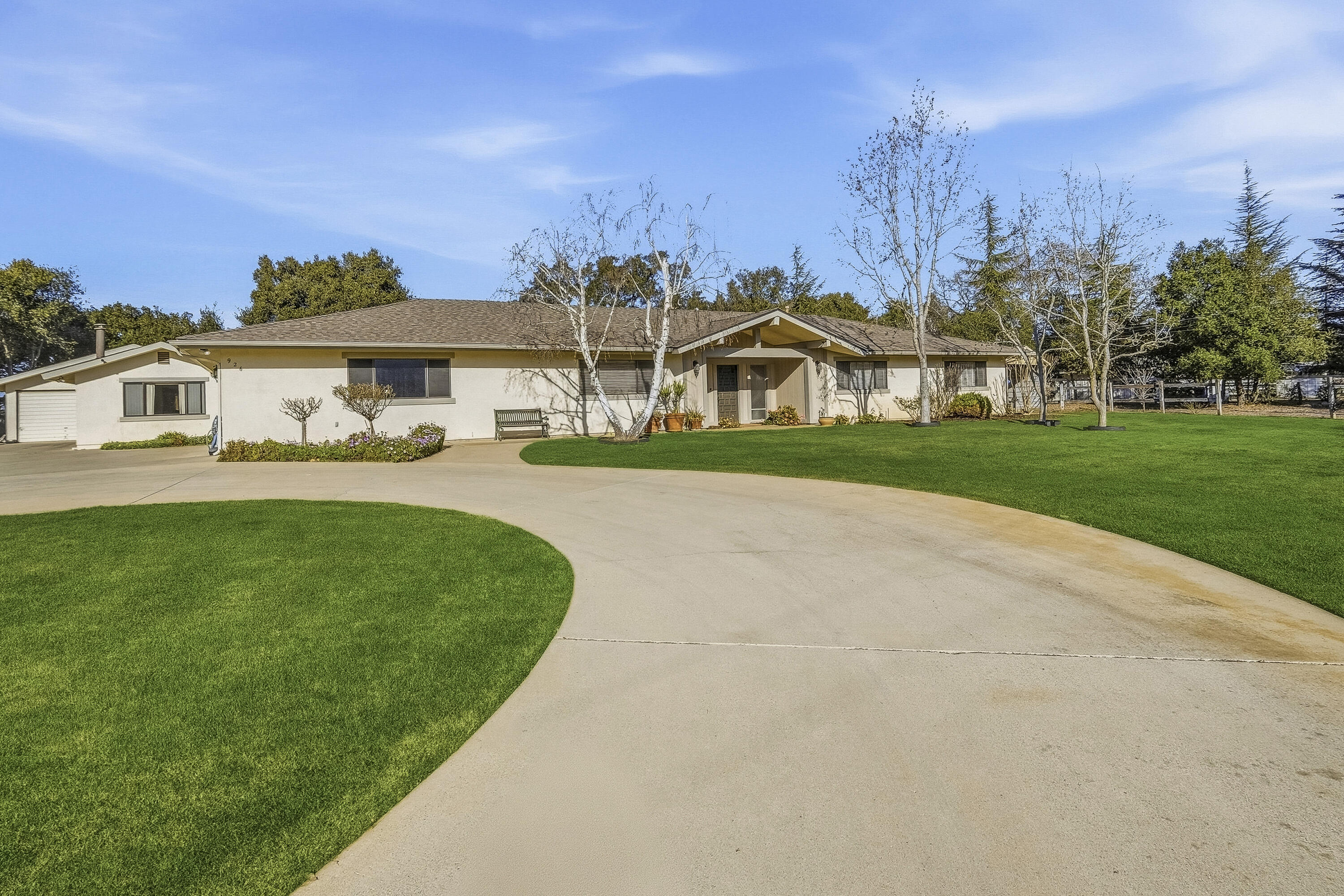 926 Ranch View Lane Solvang, CA 93463 - Photo 4 of 41 RV1