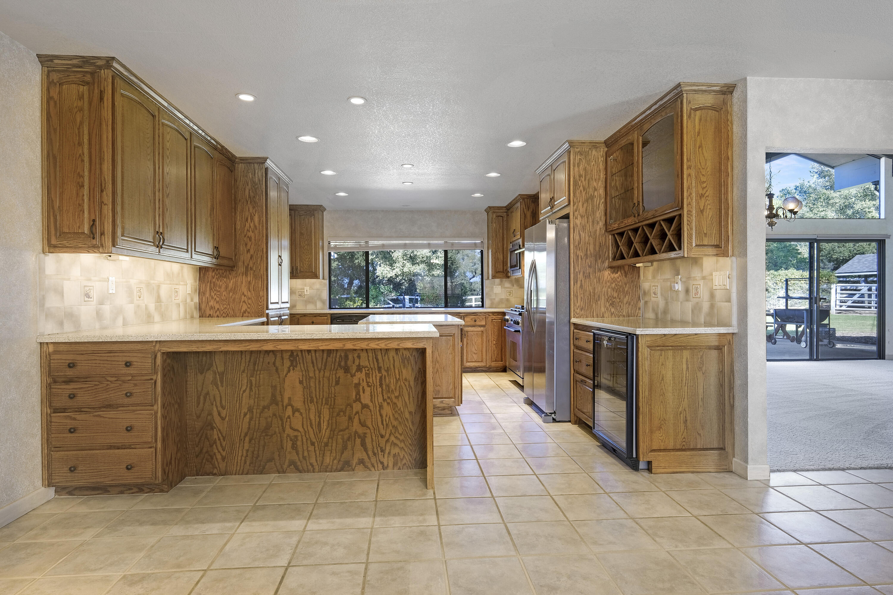 926 Ranch View Lane Solvang, CA 93463 - Photo 9 of 41 RV 27