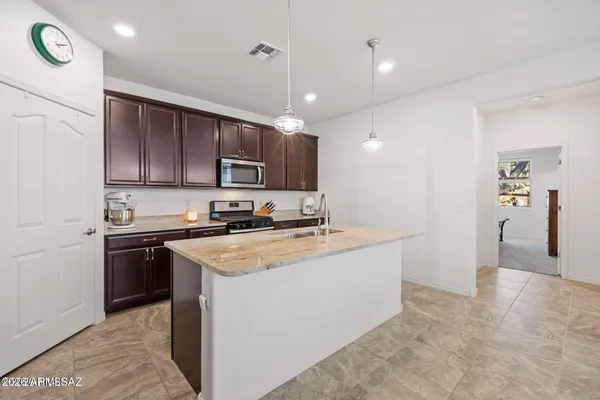 $400,000 | 2134 West Ephesus Court, Tucson, AZ 85742