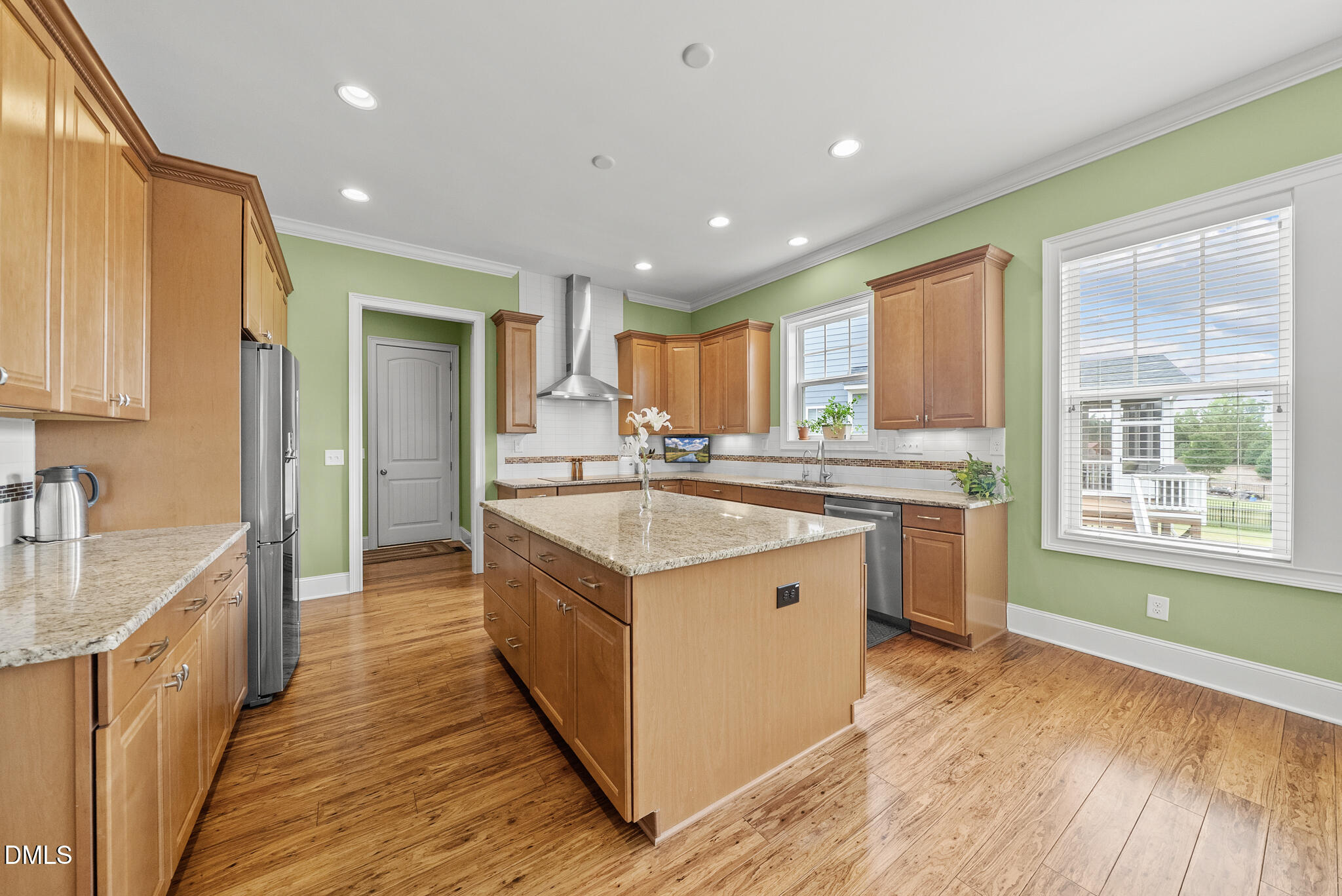 140 Restonwood Drive Apex, NC 27539 - Photo 16 of 63 Kitchen