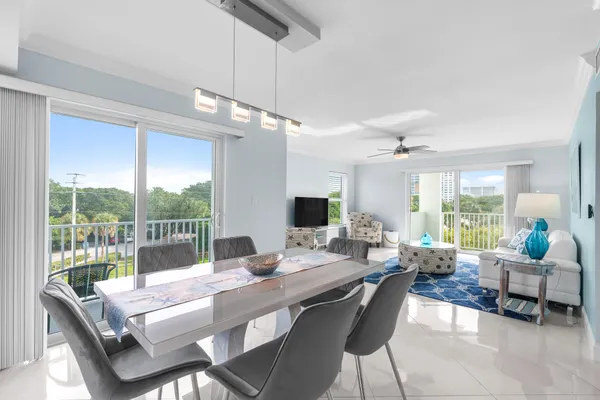 $5,200 | 950 Ponce De Leon Road, Unit 401, Boca Raton, FL 33432
