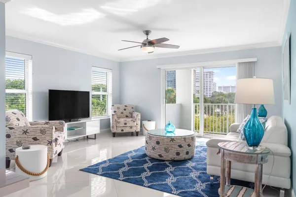 $5,200 | 950 Ponce De Leon Road, Unit 401, Boca Raton, FL 33432