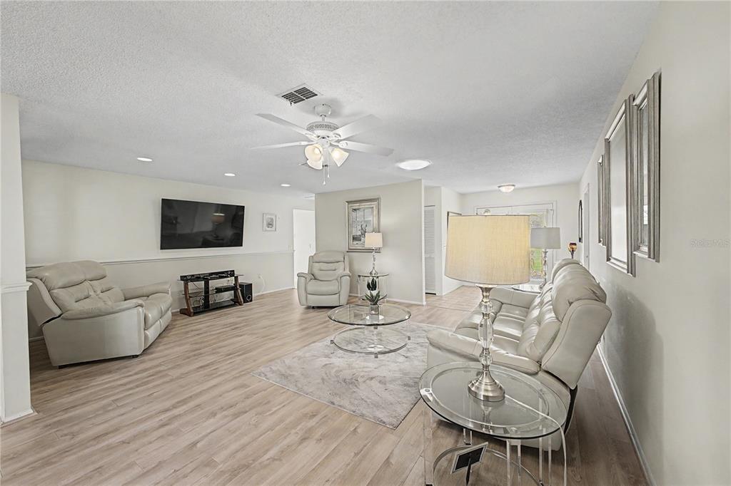 6347 Darien Way Spring Hill, FL 34606 - Photo 12 of 54