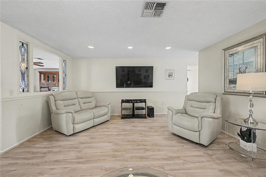 6347 Darien Way Spring Hill, FL 34606 - Photo 13 of 54