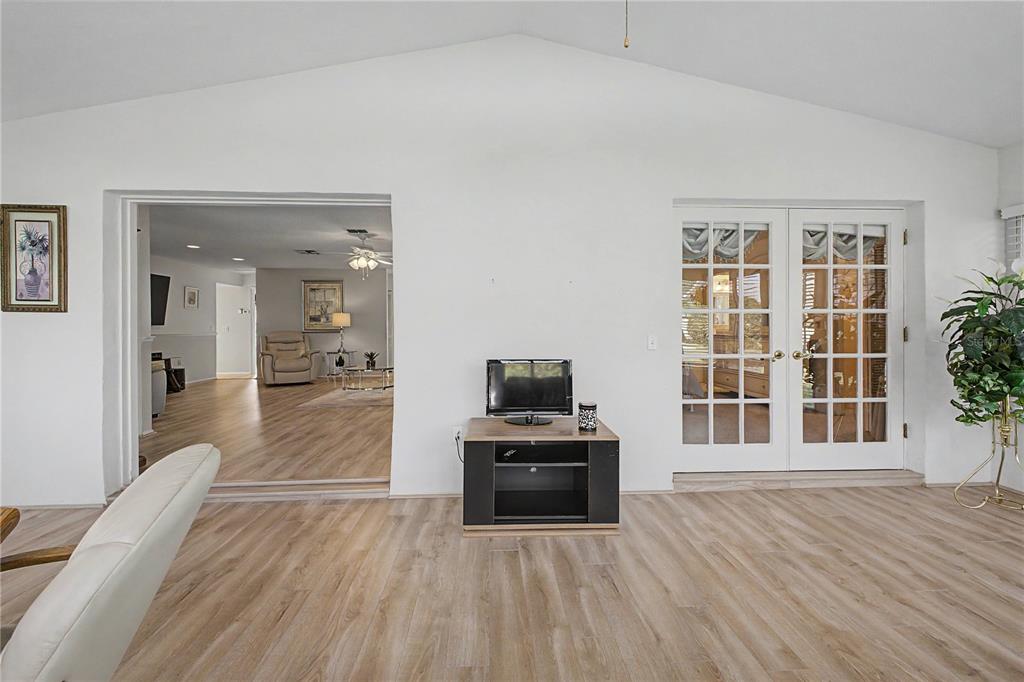 6347 Darien Way Spring Hill, FL 34606 - Photo 32 of 54