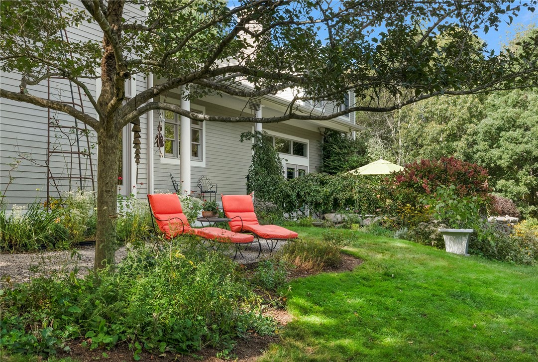 106 Hunting House Road Glocester, RI 02857 - Photo 39 of 50 Gallery Image 39