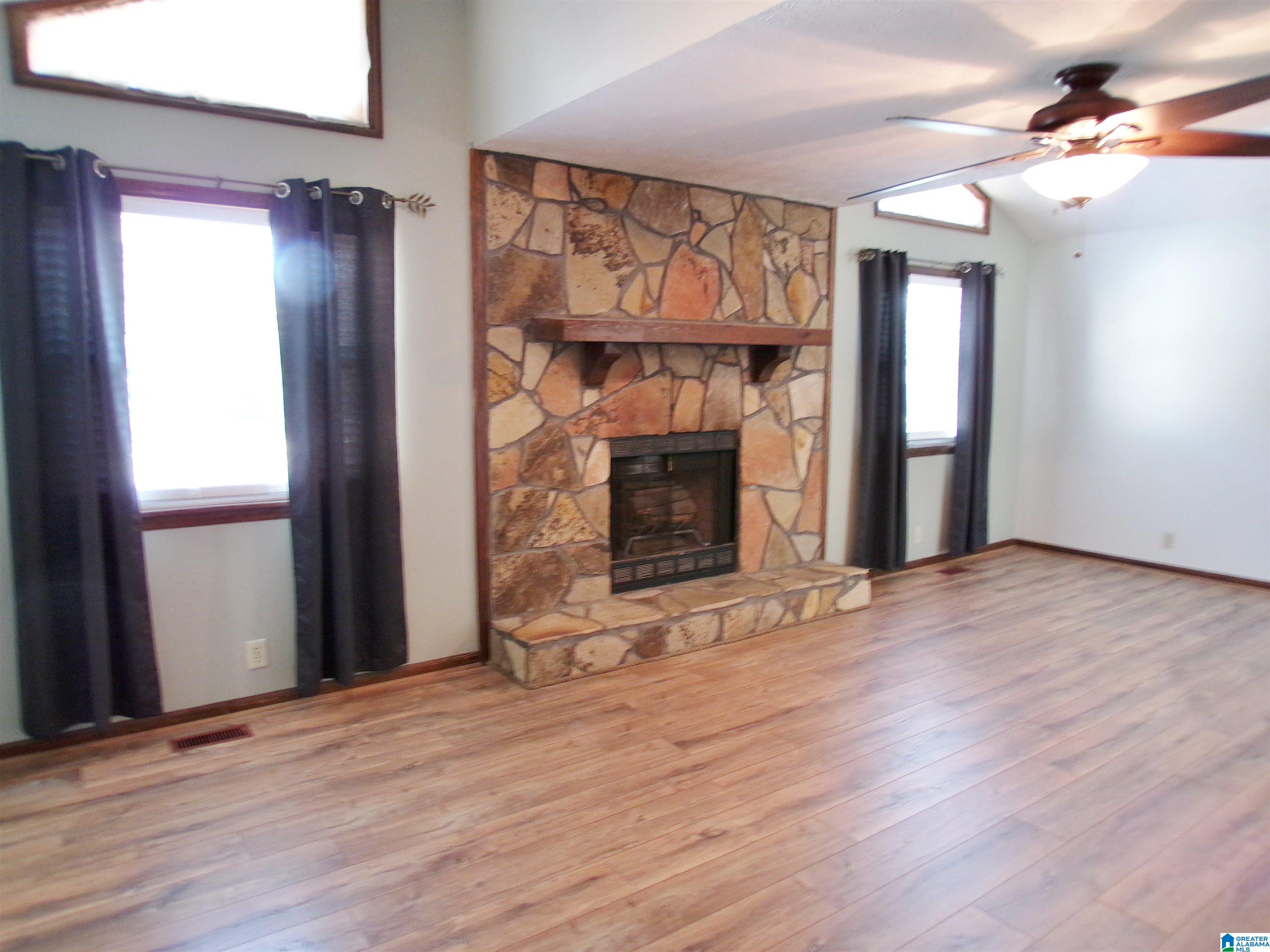 1707 Roundhill Road Weaver, AL 36277 - Photo 21 of 78