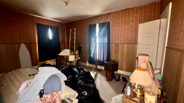 $24,900 | 452 East Washington Street, Arcola, IL 61910