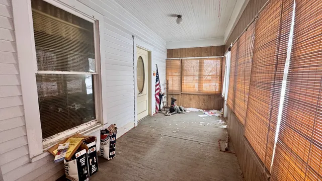 $24,900 | 452 East Washington Street, Arcola, IL 61910