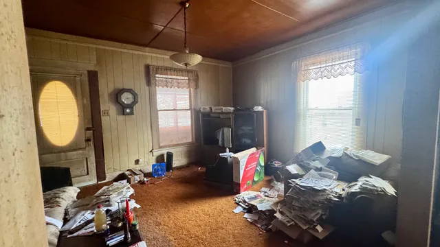 $24,900 | 452 East Washington Street, Arcola, IL 61910