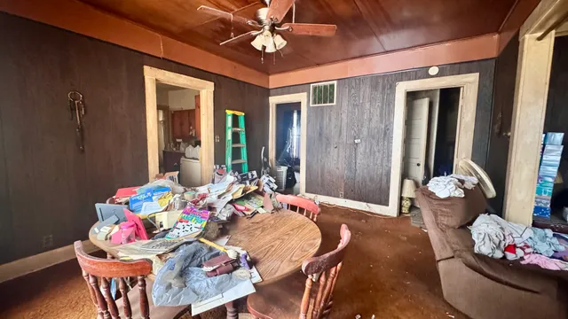 $24,900 | 452 East Washington Street, Arcola, IL 61910