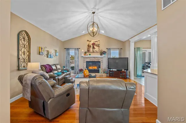 $405,000 | 8037 Austin Drive, Troy, IL 62294