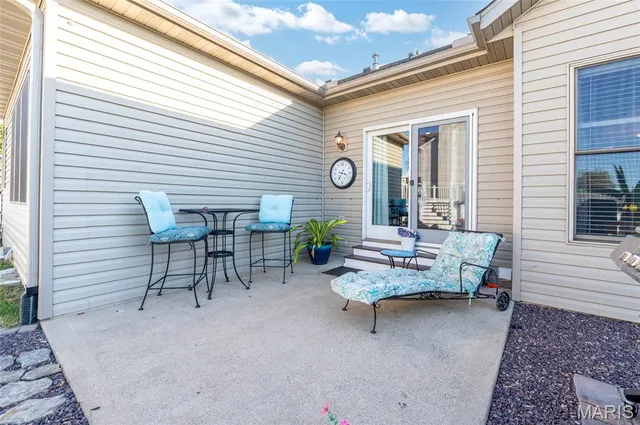 $405,000 | 8037 Austin Drive, Troy, IL 62294