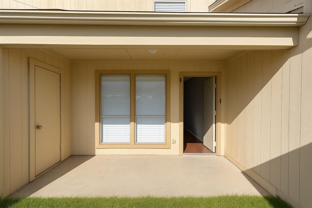 425 Southwest Thomas Street, Unit B Burleson, TX 76028 - Photo 22 of 22