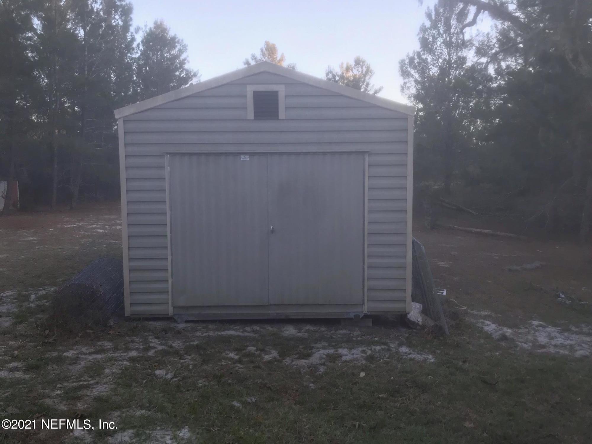 341 Huntington Shortcut Road Crescent City, FL 32112 - Photo 3 of 23 image3