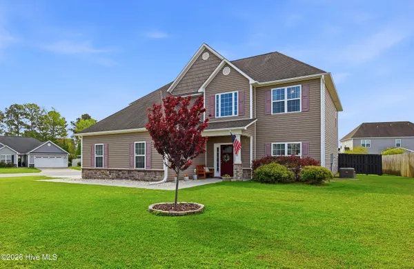 $420,000 | 106 Regatta Way, Sneads Ferry, NC 28460