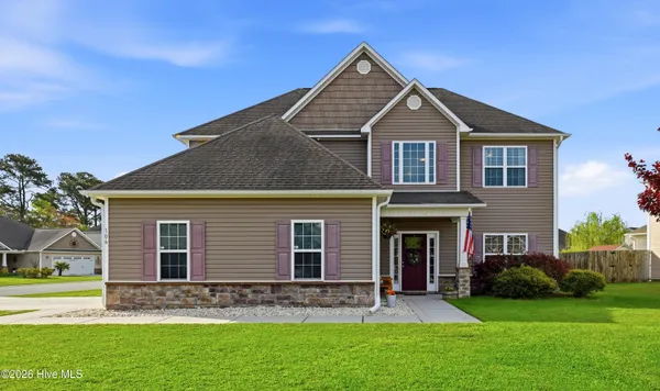 $420,000 | 106 Regatta Way, Sneads Ferry, NC 28460